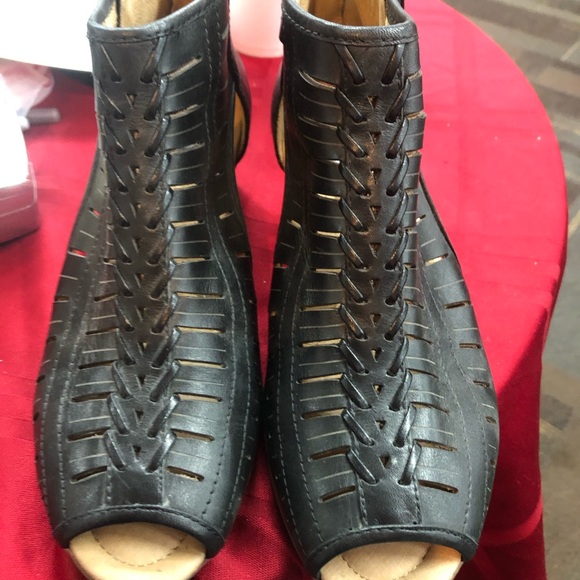 Earth Black Cutout Ankle Booties - Picture 2 of 9